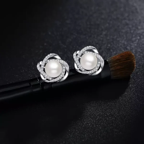 Wholesale 925 Sterling Silver czDiamond Pearl Infinity Jewellery Set Supplier - 2