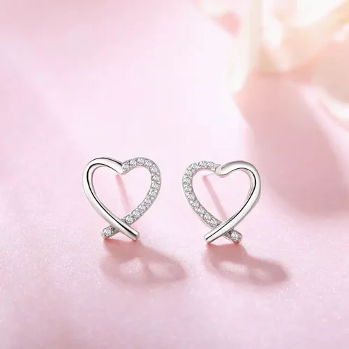 Wholesale 925 Sterling Silver czDiamond Heart Stud Earrings Supplier - 1